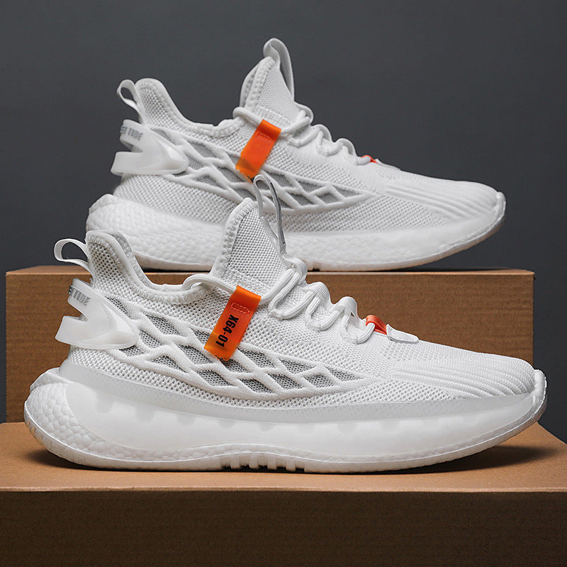 Men's sports shoes are lightweight, breathable, and casual shoes. They are popular among internet celebrities and students. They are trendy with popcorn soles and running shoes